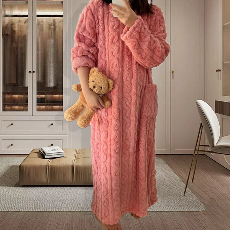 Solid Color Coral Fleece Thicken Winter Robe Women Sleepwear Fashion Causal Plus Size Sleepwear Soft Flannel Jacquard Nightgowns
